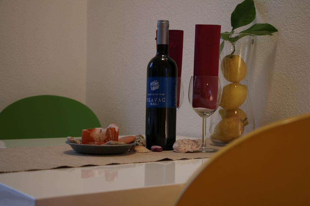 Apartment Morska Sirena Orebić Rum bild